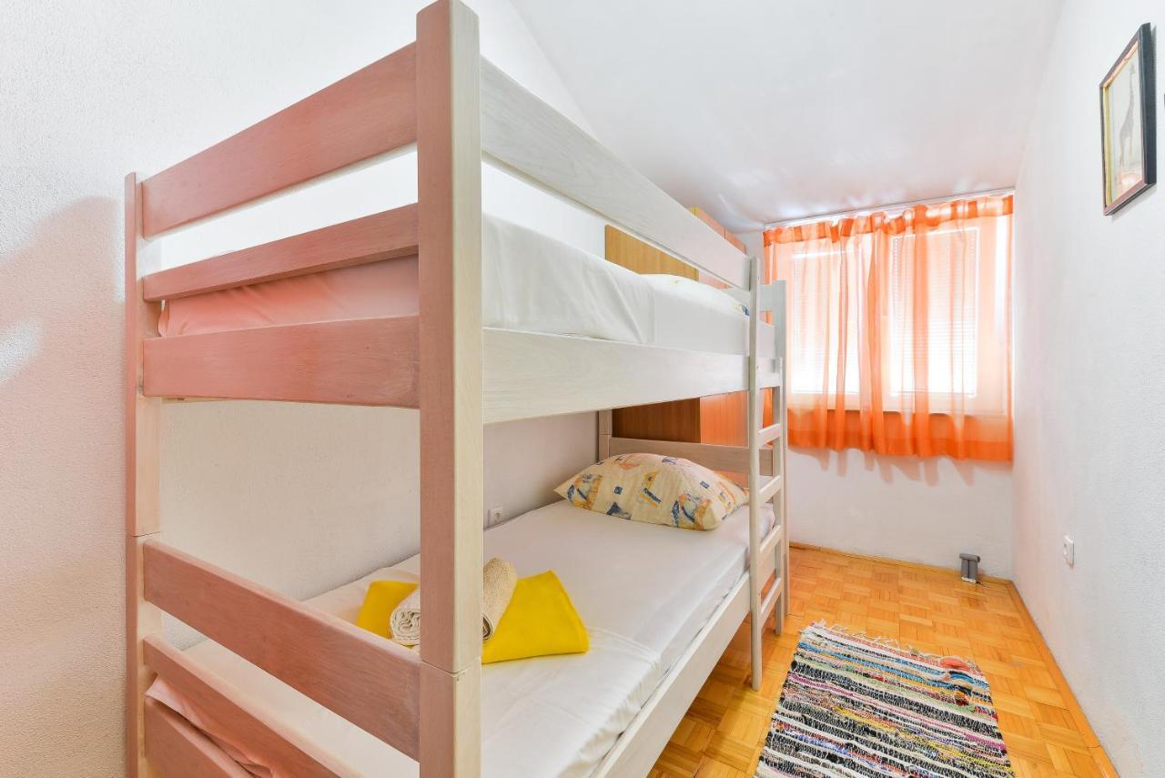 Family Friendly Apartments With A Swimming Pool Zadar - 18098 외부 사진