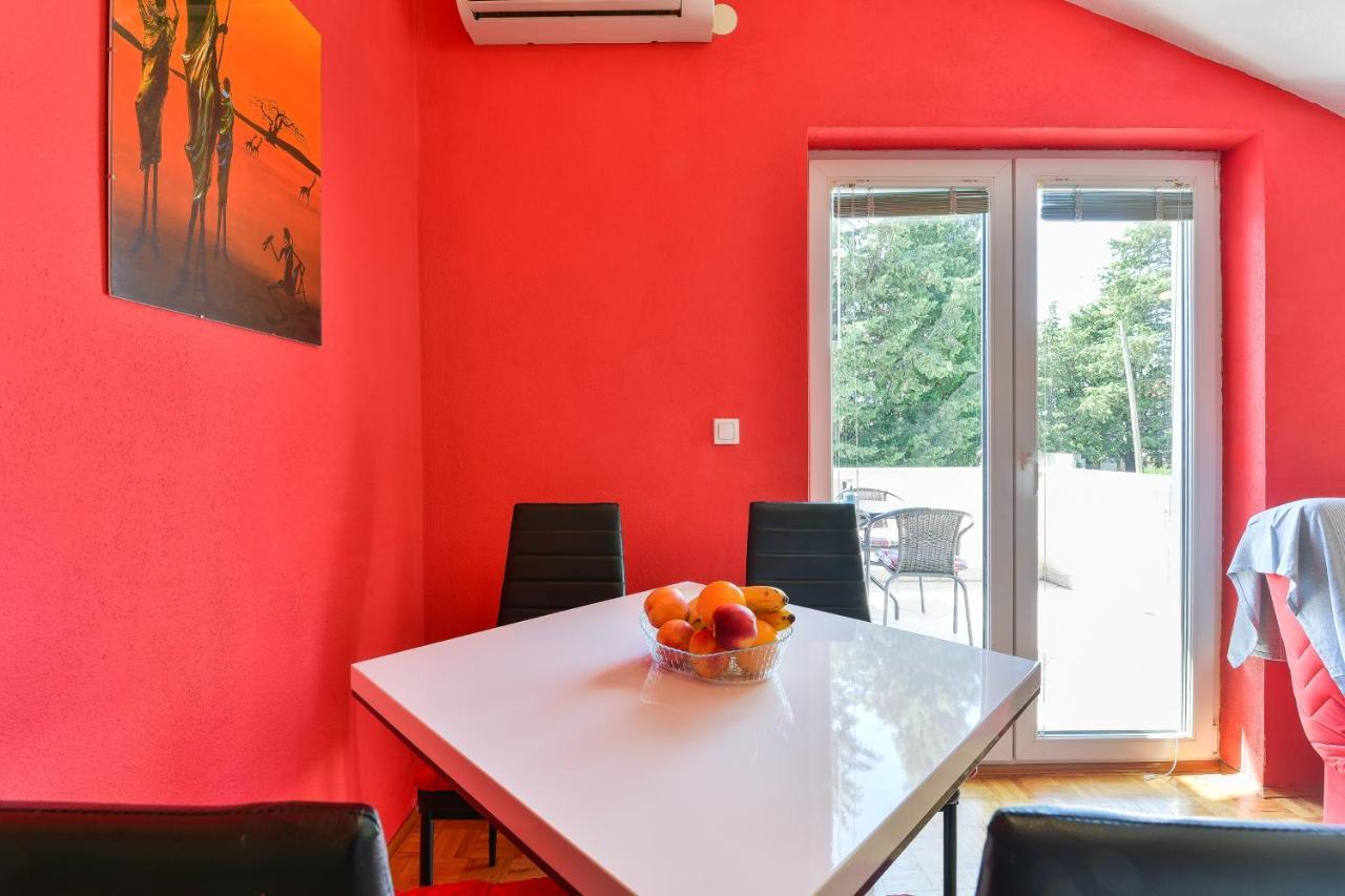 Family Friendly Apartments With A Swimming Pool Zadar - 18098 외부 사진